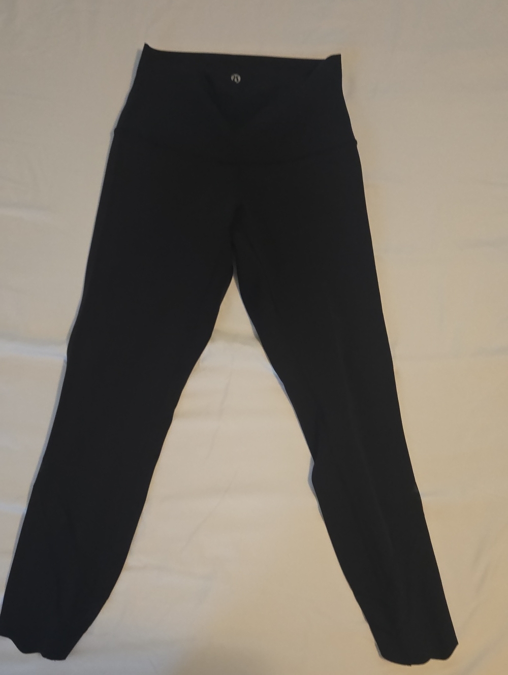 Lululemon Black High-Rise Capri Leggings With Scalloped Hem
